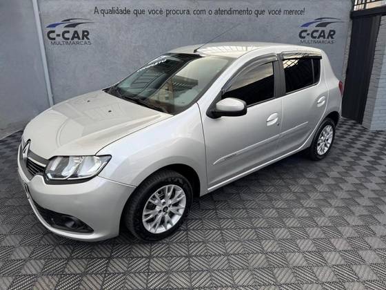 RENAULT SANDERO 1.0 EXPRESSION 16V FLEX 4P MANUAL RENAULT SANDERO 1.0 EXPRESSION 16V FLEX 4P MANUAL